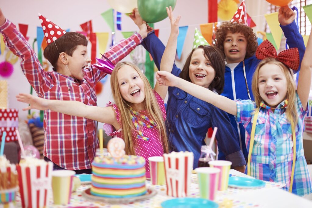 Cómo armar una fiesta para el Día del Niño y de la Niña - Jugos ...