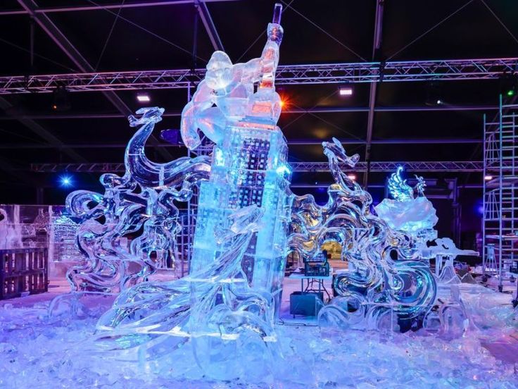 Descubre la Magia del Ice Festival en Mágicas Navidades Torrejón